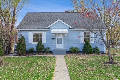 21 S Oak St, Fairchance, PA, 15436-1016 | Card Image