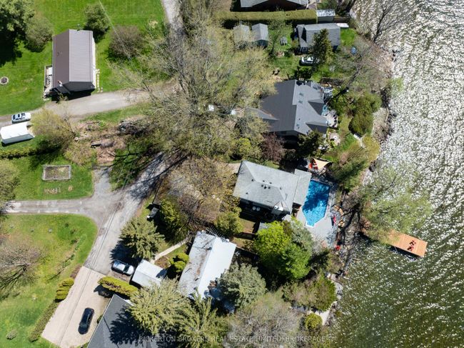 9 Grays Lane, House other with 5 bedrooms, 2 bathrooms and 2 parking in Gananoque ON | Image 46