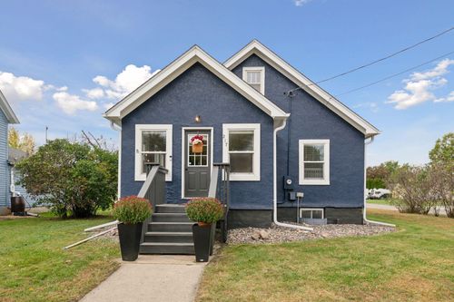 217 Grove Ave N, Silver Lake, MN, 55381-6172 | Card Image