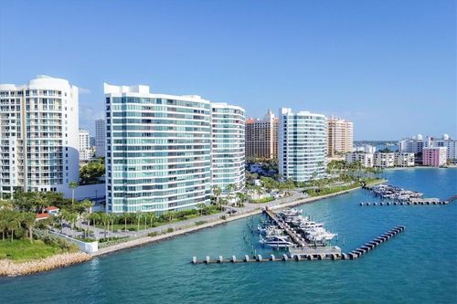 1816-988 Blvd Of The Arts, SARASOTA, FL, 34236-4889 | Card Image