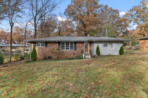 1605 Winston St, Florence, AL, 35630-2715 | Card Image