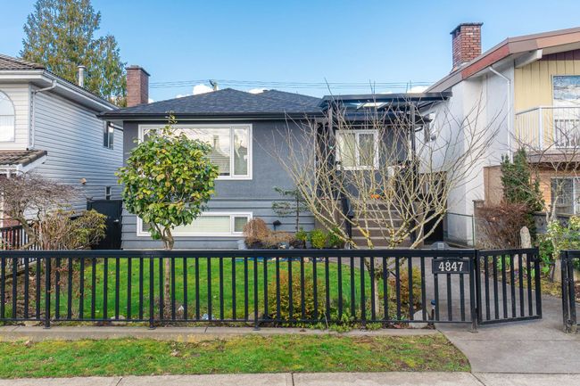 4847 Frances Street, House other with 6 bedrooms, 4 bathrooms and 6 parking in Burnaby BC | Image 1