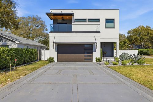 3301 W Paul Ave, Tampa, FL, 33611-3716 | Card Image