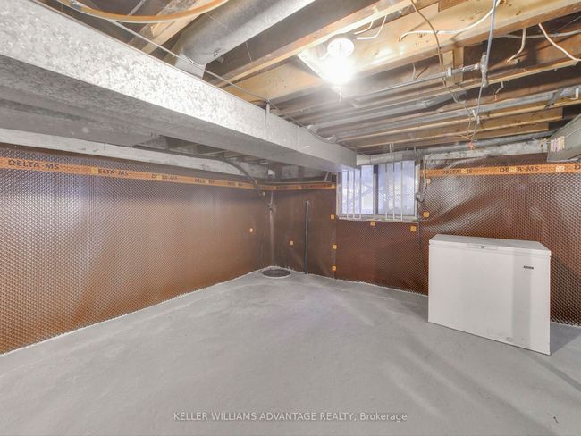 72 Beachview Cres, House other with 2 bedrooms, 1 bathrooms and 1 parking in Toronto ON | Image 33