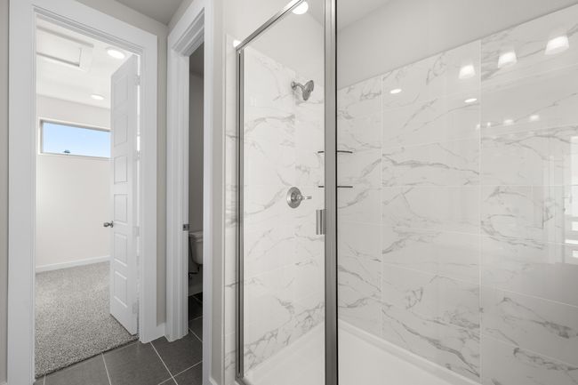 17_8921 Acorn- Primary Suite-4 | Image 15