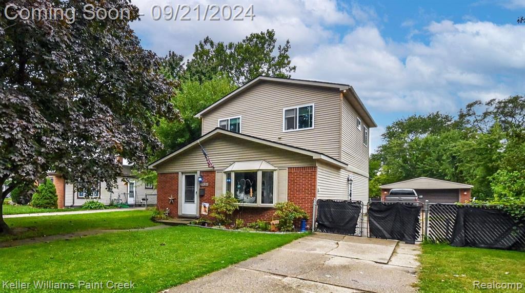 Demrick St, Roseville, MI 48066