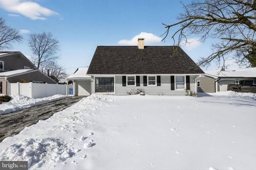 25 Blackwell Ln, Willingboro, NJ, 08046-3906 | Card Image