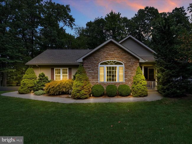 2416 Crow Foot Dr, House other with 3 bedrooms, 3 bathrooms and null parking in AUBURN PA | Image 37