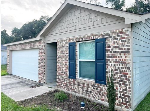 15717 Del Norte Dr, Conroe, TX, 77306-2046 | Card Image