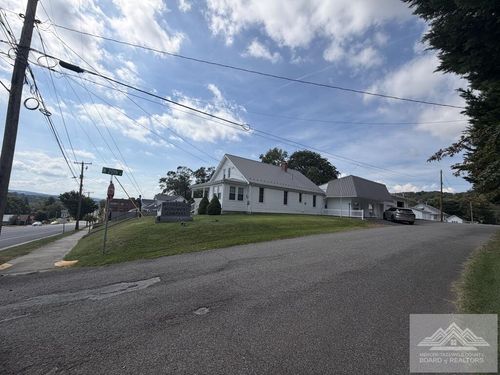 105 N 20th Street, Wytheville, WV, 24832 | Card Image