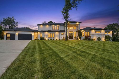 860 E Bantry Ct, Nixa, MO, 65714-4213 | Card Image