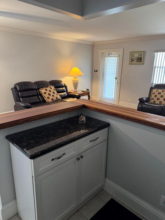 494 Saxony K, Condo with 1 bedrooms, 2 bathrooms and null parking in Delray Beach FL | Image 7