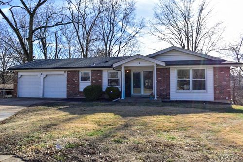 19 Bridekirk Ct, Black Jack, MO, 63033-7422 | Card Image