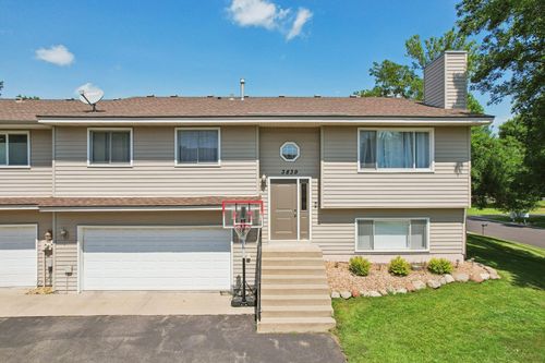 3839 Windcrest Ct, Eagan, MN, 55123-1439 | Card Image