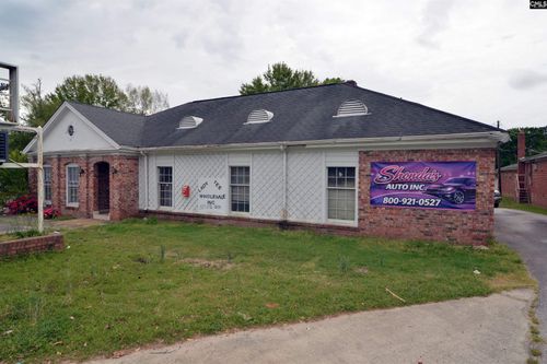 1037 W Dekalb St, Camden, SC, 29020-4162 | Card Image