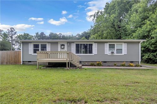 2456 Meadowbrook Trl, Suffolk, VA, 23434-8142 | Card Image
