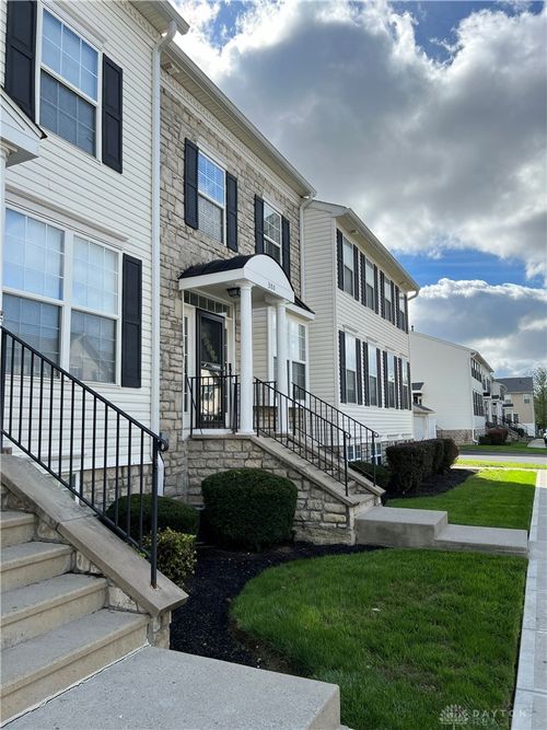 380 Oxford Oak Dr, Blacklick, OH, 43004-8482 | Card Image