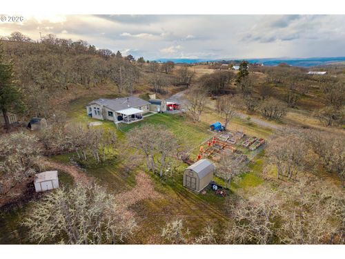 12 Mt Adams View Rd, Lyle, WA, 98635-9459 | Card Image