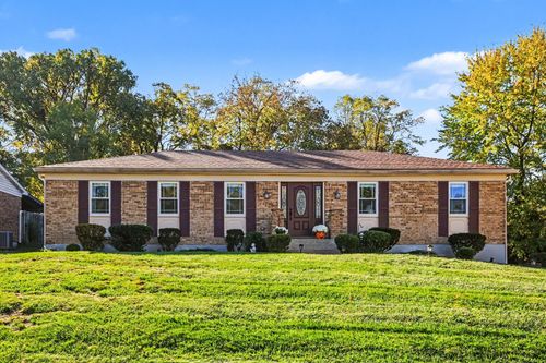 2641 Valley Trails Dr, Villa Hills, KY, 41017-1031 | Card Image