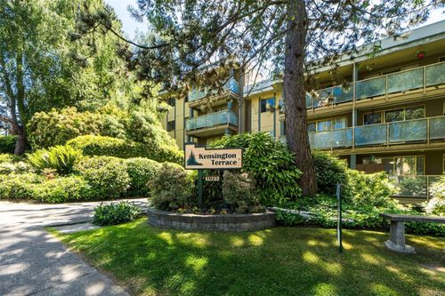 221-1025 Inverness Rd, Saanich, BC, V8X2S2 | Card Image