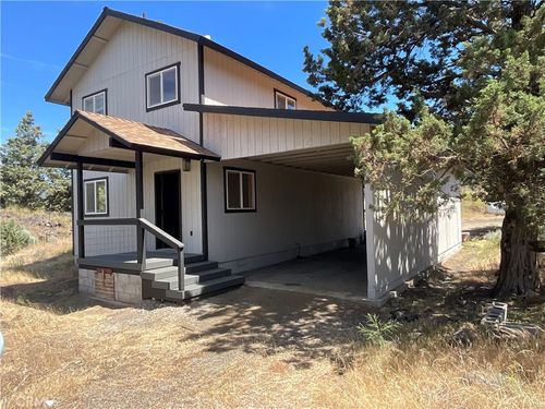 13730 Feldman Rd, Montague, CA, 96064-9042 | Card Image