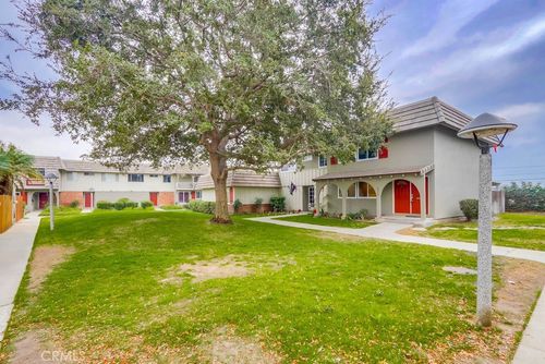 4714 Larwin Ave, Cypress, CA, 90630 | Card Image