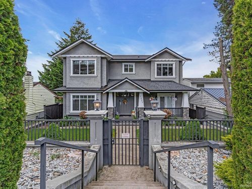 7227 Barnet Rd, Burnaby, BC, V5A1E3 | Card Image