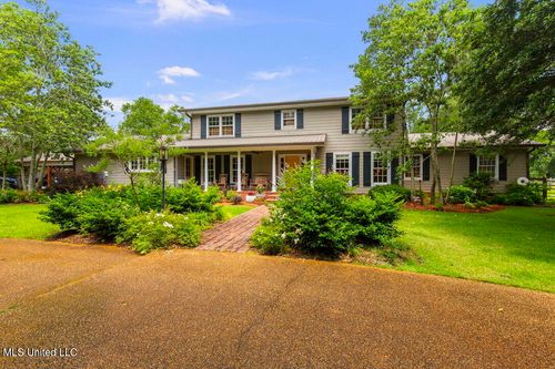 398 Green Acres Dr, Canton, MS, 39046-2800 | Card Image