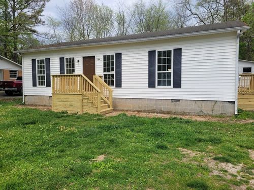 124 Meadowbrook Dr, Woodbury, TN, 37190-1613 | Card Image
