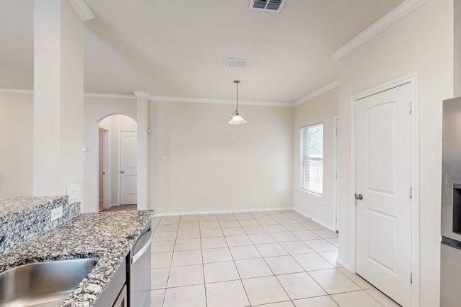 366 Rolling Meadow Dr, House other with 5 bedrooms, 2 bathrooms and null parking in Wilmer TX | Image 11
