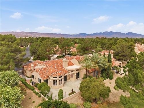 8215 Round Hills Cir, Las Vegas, NV, 89113-1232 | Card Image