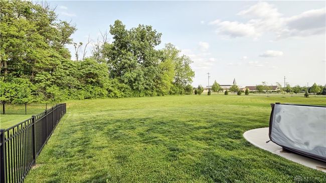 3899 Pepperwell Cir, House other with 4 bedrooms, 3 bathrooms and null parking in Dayton OH | Image 65