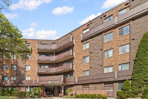 unit-311-850 Wellington Ave, Elk Grove Village, IL, 60007-3350 | Card Image