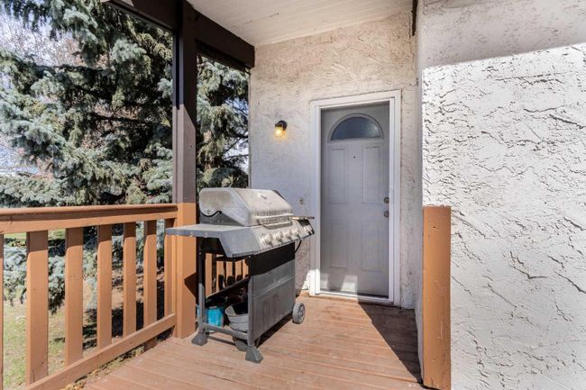 107 Pinemont Bay Ne, Home with 2 bedrooms, 1 bathrooms and 1 parking in Calgary AB | Image 16