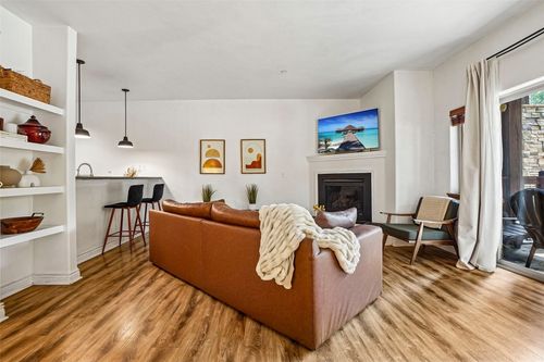 b17-801 Lakepoint Dr, FRISCO, CO, 80443 | Card Image