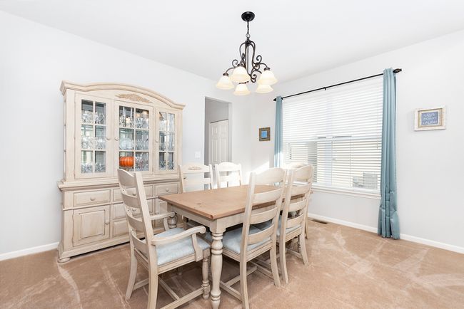 404 Bower Ln, House other with 5 bedrooms, 3 bathrooms and null parking in Oswego IL | Image 9