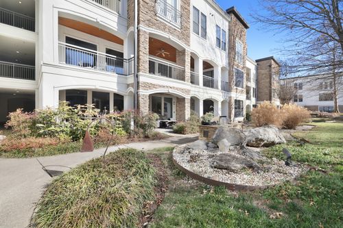 apt-204-2600 Hillsboro Pike, Nashville, TN, 37212-5640 | Card Image