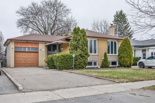 main-226 Pleasant Avenue, North York, ON, M2M1M5 | Card Image