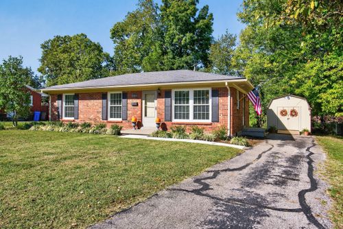 2401 Maplewood Dr, Lexington, KY, 40503-2224 | Card Image