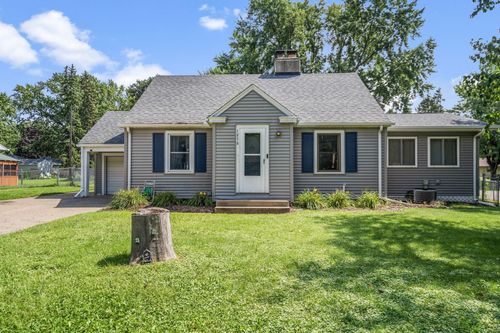 1870 Clarence St, Maplewood, MN, 55109-4409 | Card Image