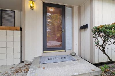 1506 Charter Oak Drive, Condo with 2 bedrooms, 1 bathrooms and null parking in Rochester Hills MI | Image 3