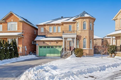 33 Calico Cres, Markham, ON, L6C3A6 | Card Image