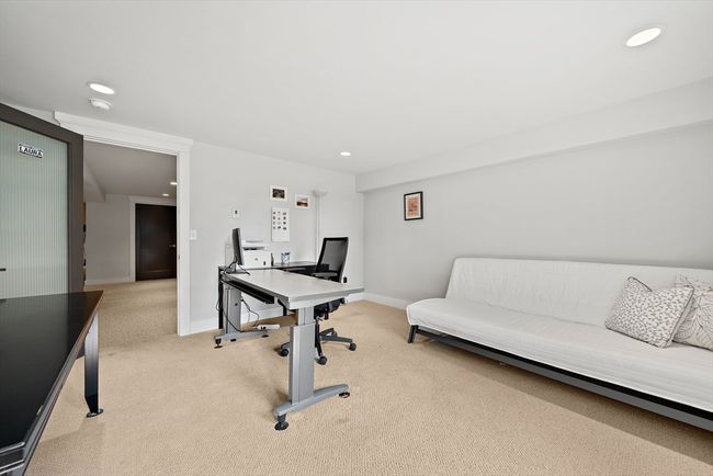 141 Cornell St, House other with 4 bedrooms, 3 bathrooms and 5 parking in Newton MA | Image 28