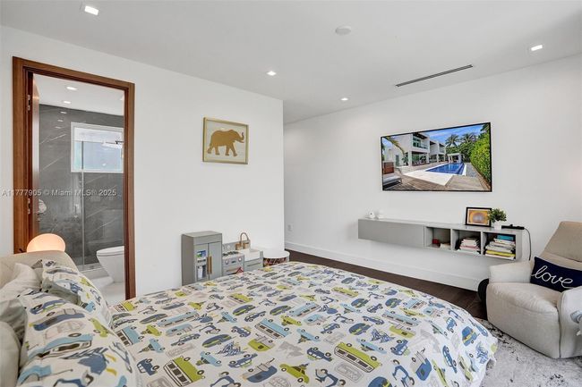 201 Buttonwood Dr, House other with 5 bedrooms, 7 bathrooms and null parking in Key Biscayne FL | Image 59