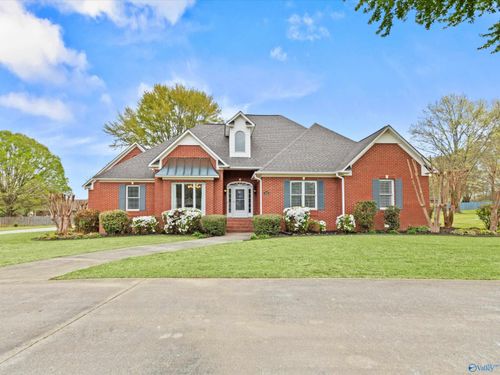 1705 E Forrest St, Athens, AL, 35613-2007 | Card Image