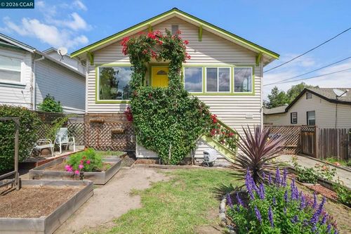 855 Bella Vista Ave, Martinez, CA, 94553 | Card Image