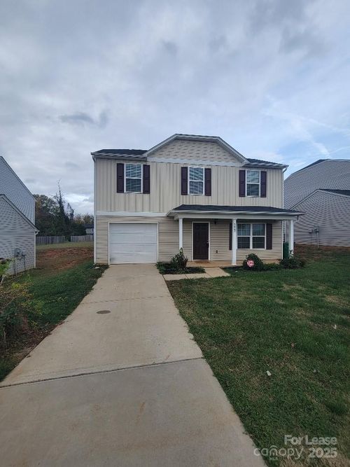 5823 Hewitt Dr, Charlotte, NC, 28269-0219 | Card Image