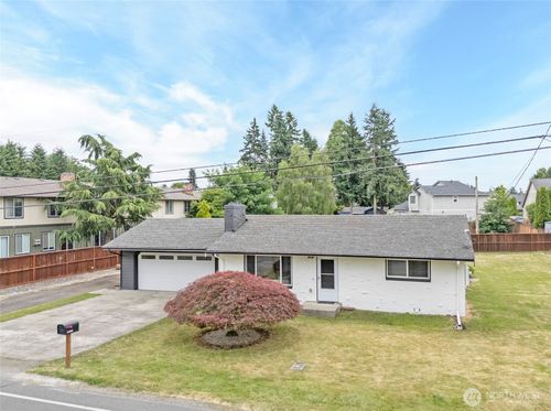 a-15512 Elm St E, Sumner, WA, 98390-2744 | Card Image