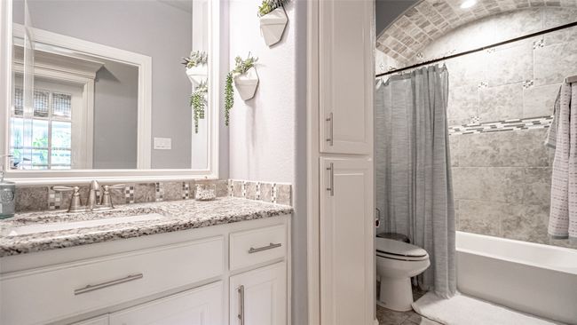 1302 Joshua Way, House other with 4 bedrooms, 3 bathrooms and null parking in Granbury TX | Image 30
