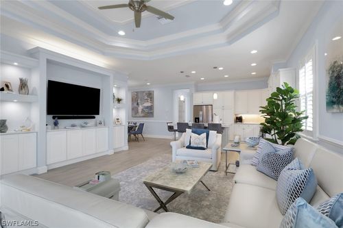 6371 Negril Isle Dr, Naples, FL, 34113-9055 | Card Image